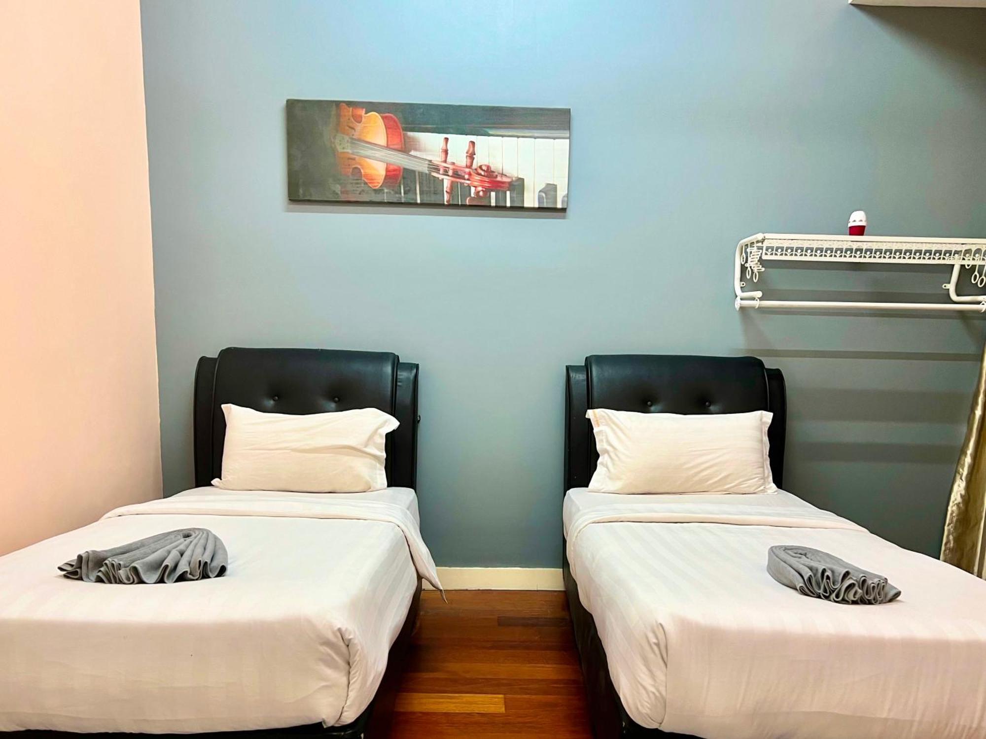 Capital O 90987 The Loft Residences Homestay @ Imago Shopping Mall 2 Kampong Sembulan Esterno foto